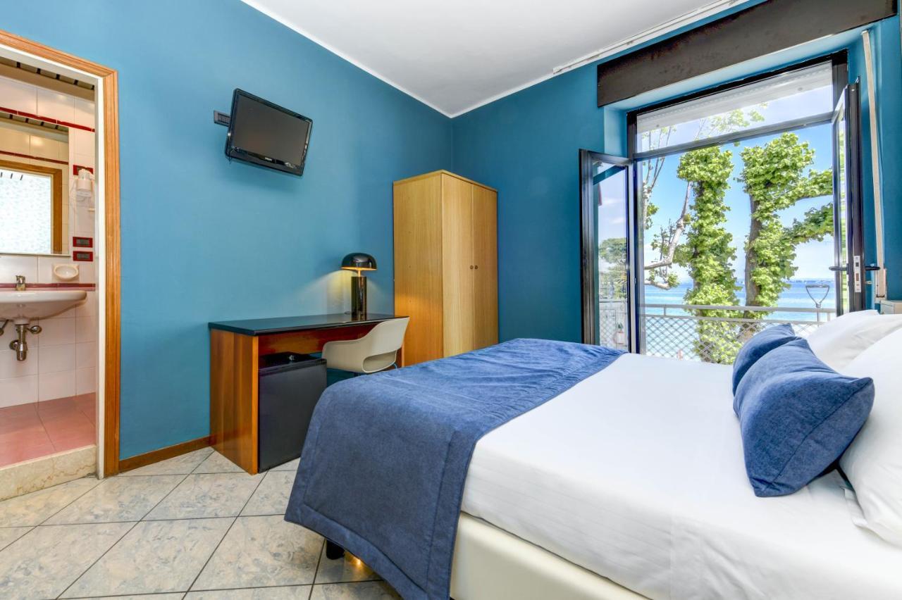 Hotel Aurora Ντεζεντσάνο ντελ Γκάρντα Εξωτερικό φωτογραφία