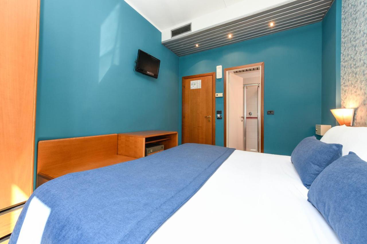 Hotel Aurora Ντεζεντσάνο ντελ Γκάρντα Εξωτερικό φωτογραφία