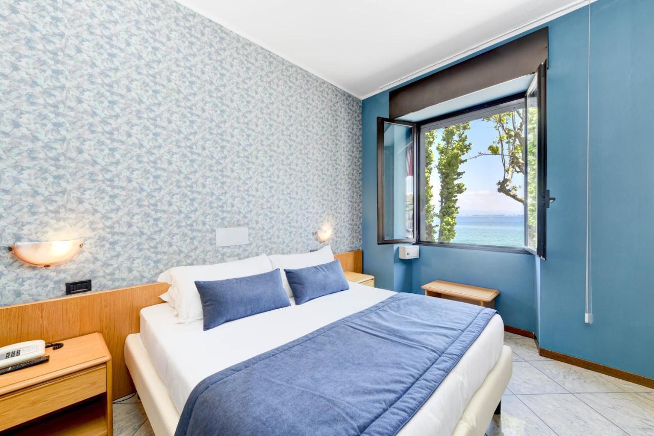 Hotel Aurora Ντεζεντσάνο ντελ Γκάρντα Εξωτερικό φωτογραφία