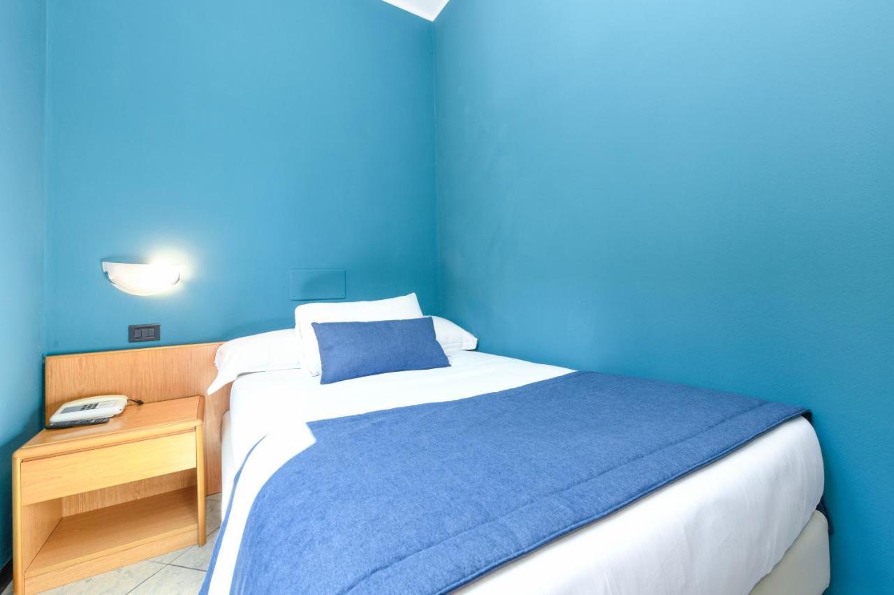 Hotel Aurora Ντεζεντσάνο ντελ Γκάρντα Εξωτερικό φωτογραφία
