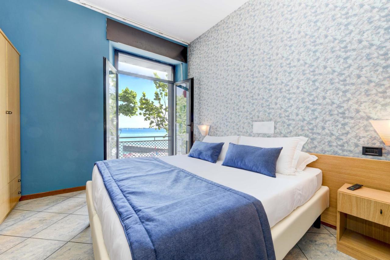 Hotel Aurora Ντεζεντσάνο ντελ Γκάρντα Εξωτερικό φωτογραφία