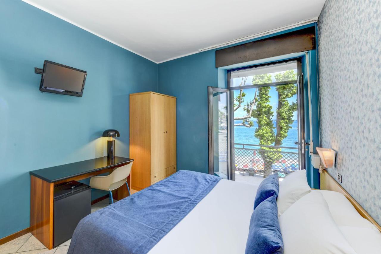 Hotel Aurora Ντεζεντσάνο ντελ Γκάρντα Εξωτερικό φωτογραφία